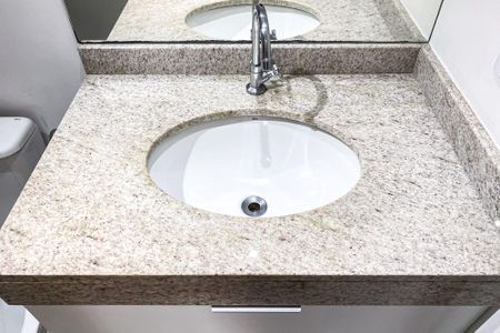 Apartamento para alugar com 50m², 2 quartos e sem vagaBanheiro - torneira