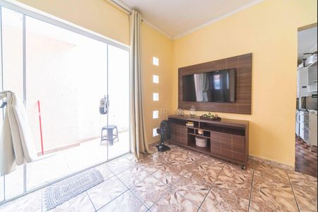 Sala de casa à venda com 2 quartos, 70m² em Jardim Santo Alberto, Santo André