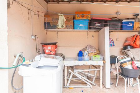 Casa à venda com 70m², 2 quartos e 2 vagas Casa à venda com 70m², 2 quartos e 2 vagasÁrea de Serviço e Área Gourmet