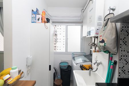 Apartamento para alugar com 41m², 2 quartos e 1 vaga Apartamento para alugar com 41m², 2 quartos e 1 vagaCozinha e Área de Serviço