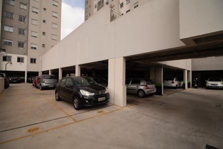 Apartamento para alugar com 41m², 2 quartos e 1 vaga Apartamento para alugar com 41m², 2 quartos e 1 vagaGaragem
