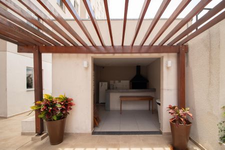 Apartamento para alugar com 41m², 2 quartos e 1 vaga Apartamento para alugar com 41m², 2 quartos e 1 vagaÁrea comum - Churrasqueira