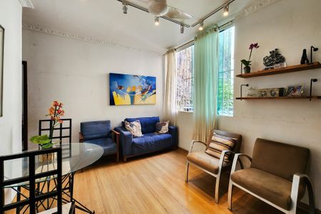 Sala  de apartamento para alugar com 2 quartos, 50m² em Vila Isabel, Rio de Janeiro