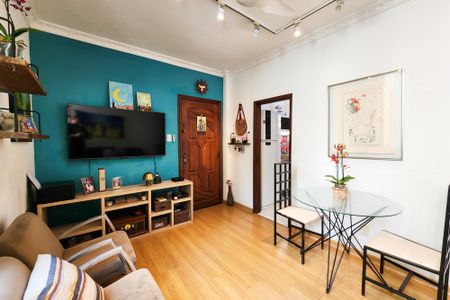 Sala  de apartamento para alugar com 2 quartos, 50m² em Vila Isabel, Rio de Janeiro