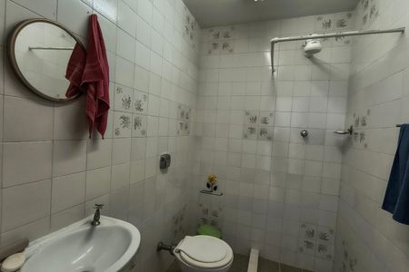 Casa à venda com 742m², 3 quartos e NaN vagas Casa à venda com 742m², 3 quartos e NaN vagasÁrea comum - Banheiro 2