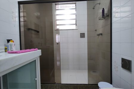 Casa à venda com 742m², 3 quartos e NaN vagas Casa à venda com 742m², 3 quartos e NaN vagasBanheiro Social 1