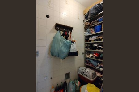 Casa à venda com 742m², 3 quartos e NaN vagasDespensa