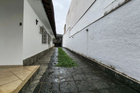 Casa à venda com 742m², 3 quartos e NaN vagas Casa à venda com 742m², 3 quartos e NaN vagasÁrea comum