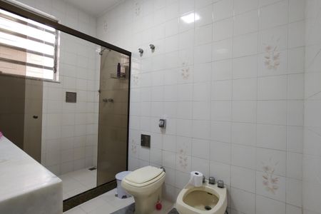 Casa à venda com 742m², 3 quartos e NaN vagas Casa à venda com 742m², 3 quartos e NaN vagasBanheiro Social 1