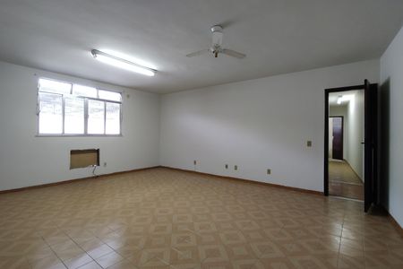 Casa à venda com 742m², 3 quartos e NaN vagas Casa à venda com 742m², 3 quartos e NaN vagasEdícula