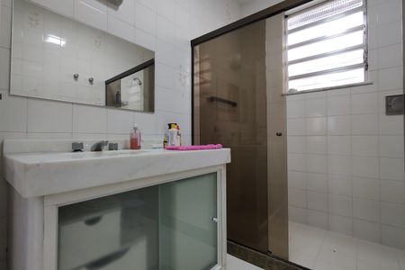 Casa à venda com 742m², 3 quartos e NaN vagas Casa à venda com 742m², 3 quartos e NaN vagasBanheiro Social 1