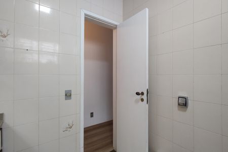 Casa à venda com 742m², 3 quartos e NaN vagas Casa à venda com 742m², 3 quartos e NaN vagasBanheiro da Suíte 1