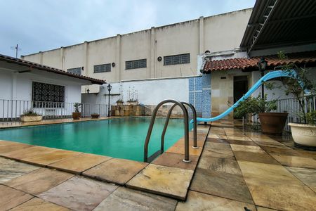 Casa à venda com 742m², 3 quartos e NaN vagas Casa à venda com 742m², 3 quartos e NaN vagasÁrea comum