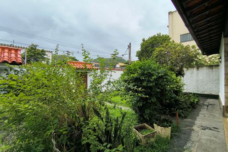 Casa à venda com 742m², 3 quartos e NaN vagas Casa à venda com 742m², 3 quartos e NaN vagasÁrea comum