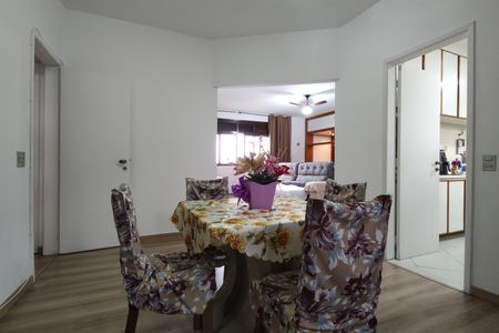 Casa à venda com 742m², 3 quartos e NaN vagas Casa à venda com 742m², 3 quartos e NaN vagasSala