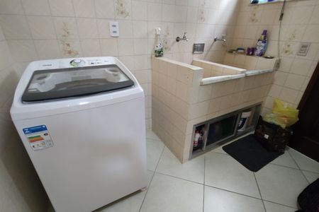 Casa à venda com 742m², 3 quartos e NaN vagas Casa à venda com 742m², 3 quartos e NaN vagasÁrea de Serviço