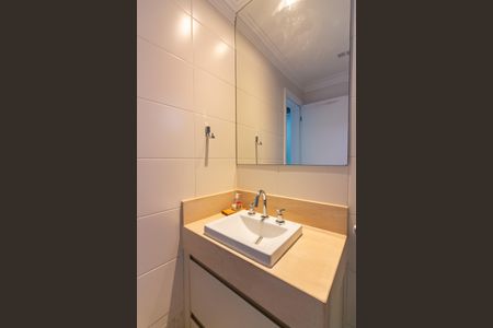 Apartamento para alugar com 194m², 4 quartos e 3 vagas Apartamento para alugar com 194m², 4 quartos e 3 vagasBanheiro da Suíte 2