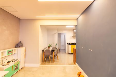 Apartamento para alugar com 194m², 4 quartos e 3 vagas Apartamento para alugar com 194m², 4 quartos e 3 vagasSala