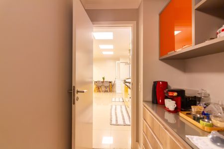 Apartamento para alugar com 194m², 4 quartos e 3 vagas