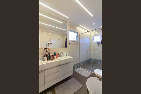 Apartamento para alugar com 194m², 4 quartos e 3 vagas Apartamento para alugar com 194m², 4 quartos e 3 vagasBanheiro da Suíte 4