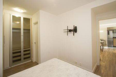 Apartamento à venda com 2 quartos, 70m² em Santo Amaro, São Paulo