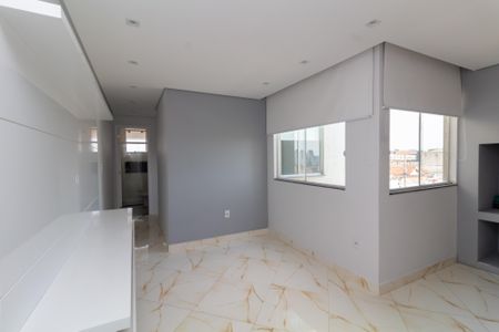 Sala/Cozinha de apartamento para alugar com 2 quartos, 51m² em Cidade Líder, São Paulo