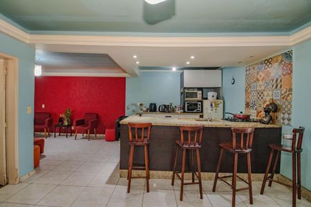 Casa à venda com 350m², 4 quartos e 3 vagasCozinha