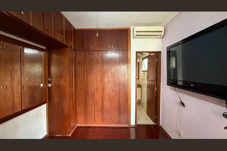 Apartamento à venda com 94m², 3 quartos e 1 vagaQuarto