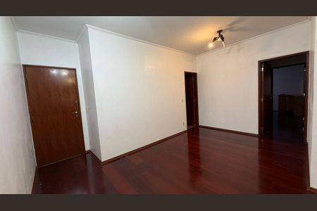Apartamento à venda com 94m², 3 quartos e 1 vagaSala