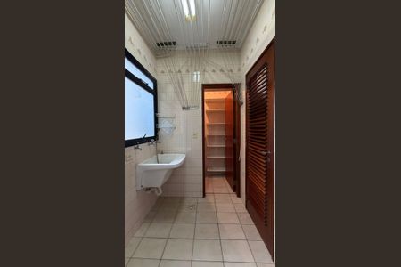 Apartamento à venda com 94m², 3 quartos e 1 vagaÁrea de serviço