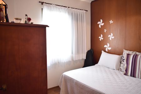 Apartamento à venda com 94m², 3 quartos e 1 vagaQuarto 2