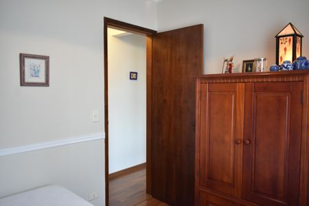 Apartamento à venda com 94m², 3 quartos e 1 vagaQuarto 2