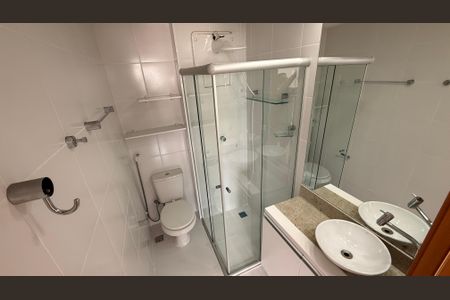 QUARTO COM BANHEIRO de apartamento para alugar com 1 quarto, 35m² em Águas Claras, Brasília