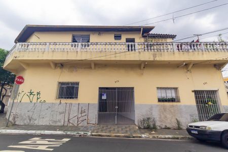 Casa para alugar com 63m², 2 quartos e 1 vaga Casa para alugar com 63m², 2 quartos e 1 vagaFachada