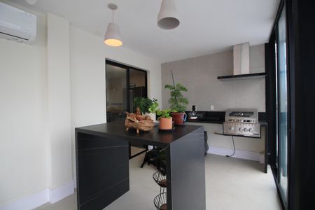 Apartamento à venda com 300m², 3 quartos e 2 vagasVaranda Gourmet