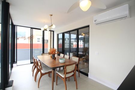 Apartamento à venda com 300m², 3 quartos e 2 vagasVaranda Gourmet