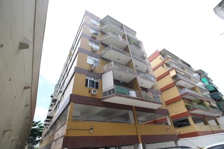 Apartamento à venda com 300m², 3 quartos e 2 vagasFachada