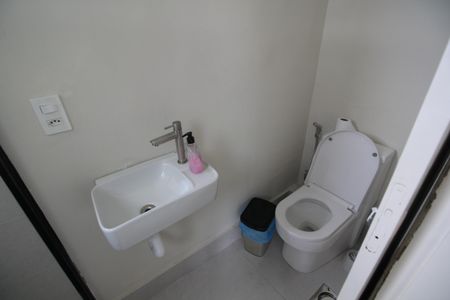 Apartamento à venda com 300m², 3 quartos e 2 vagasBanheiro de Serviço