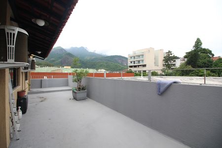 Apartamento à venda com 300m², 3 quartos e 2 vagasVaranda dos Fundos