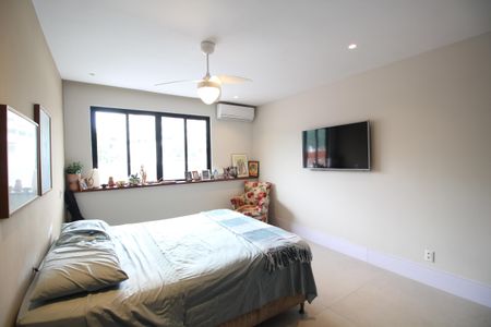 Apartamento à venda com 300m², 3 quartos e 2 vagasQuarto 2