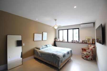 Apartamento à venda com 300m², 3 quartos e 2 vagasQuarto 2