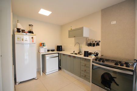 Apartamento à venda com 300m², 3 quartos e 2 vagasCozinha