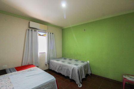 Casa à venda com 360m², 4 quartos e 2 vagas Casa à venda com 360m², 4 quartos e 2 vagasQuarto 3