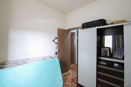 Casa à venda com 360m², 4 quartos e 2 vagas Casa à venda com 360m², 4 quartos e 2 vagasQuarto 2