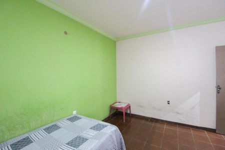 Casa à venda com 360m², 4 quartos e 2 vagas Casa à venda com 360m², 4 quartos e 2 vagasQuarto 3