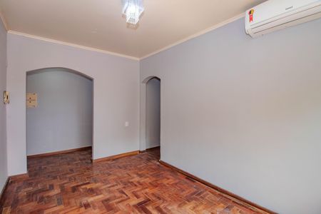 Sala de apartamento para alugar com 3 quartos, 74m² em Rio Branco, Porto Alegre