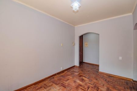 Sala de apartamento para alugar com 3 quartos, 74m² em Rio Branco, Porto Alegre