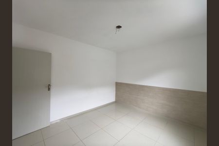 Casa de condomínio para alugar com 90m², 3 quartos e 3 vagas