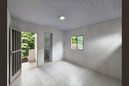 Casa de condomínio para alugar com 90m², 3 quartos e 3 vagas