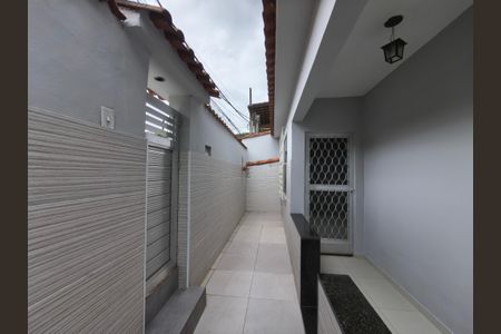 Casa de condomínio para alugar com 90m², 3 quartos e 3 vagas